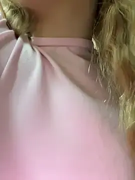Stripchat Free Porn Cam of bambi_lu
