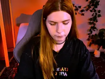 Stripchat Free Live Porn of AliceCUNTach