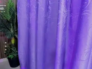 Stripchat Watch Live Sex Cams of Kiara_tay