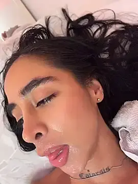 Stripchat Nude Webcam of sophierooy22