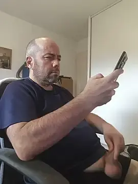 Stripchat Sex Cam of veryverybigdick45
