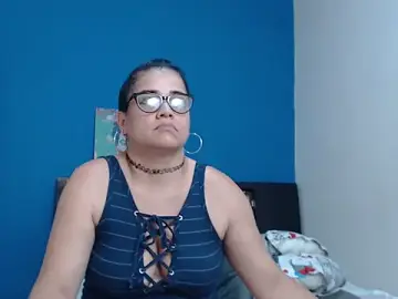 Stripchat Nude Webcam of GlendaStarx
