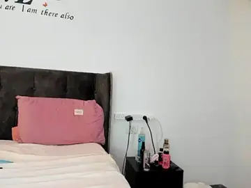 Stripchat Adult Video Chat of YasminQueen001