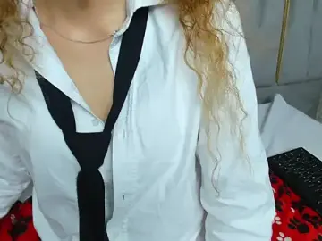 Stripchat Adult Webcams of LilyNoir_