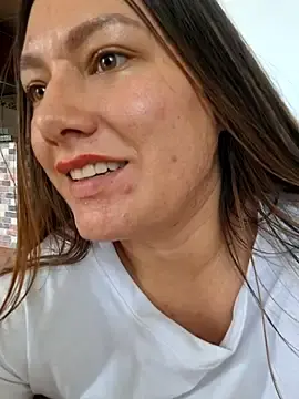 Stripchat Free Porn Cam of adele_69