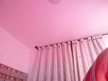 Stripchat Live Porn of salomecastro_
