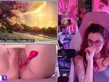 Stripchat Free Porn Cam of Indriya2x0