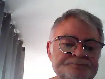 Stripchat Live Sex Cam of oura