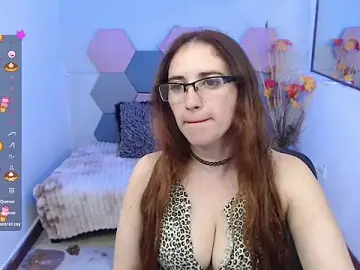 Stripchat Best live sex cam show of CharloteTaylor_