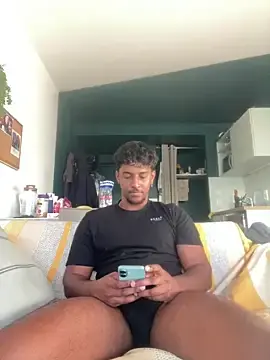 Stripchat Live Sex Cam of axel_black03