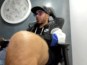 Stripchat Watch Live Sex Cams of kevin_collins76
