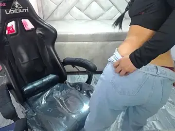 Stripchat Best Webcam of AnnyFox_ch