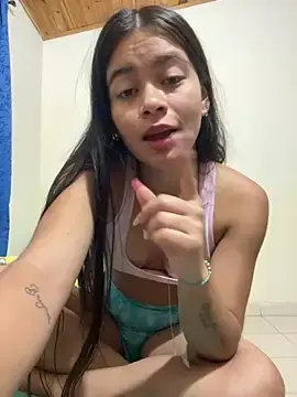 Stripchat Live Sex of Kloe_1223
