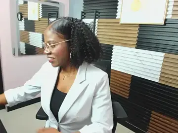 Stripchat Live Sex of sarahi_pusey