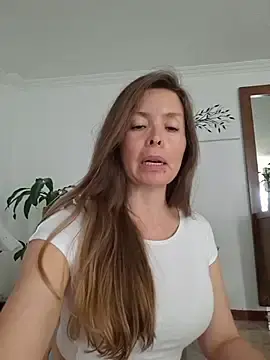 Stripchat Best Webcam of karina_warthon