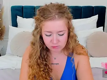 Stripchat Free Live Porn of CassieRide