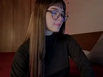 Stripchat Sex Cam of ARIA_MORA