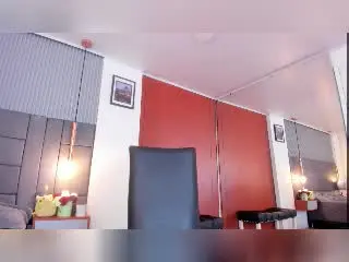 Xlovecam Watch Live Sex Cams of GiuliaAddams