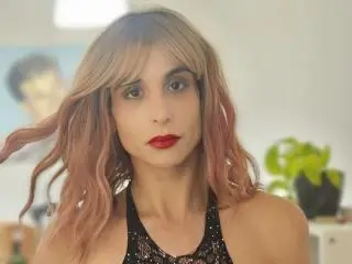Xlovecam Free Porn Cam of LaWendy69