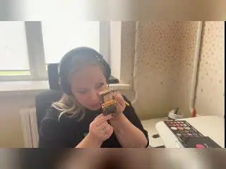 Xlovecam Best Webcam of MarvelPudlinski