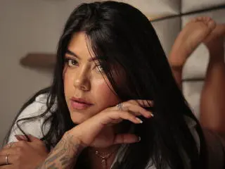 Xlovecam Free Porn Cam of CatalinaReiyna