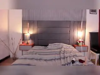 Xlovecam Watch Live Sex Cams of LissaDonovan