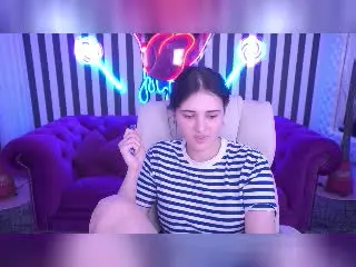 Xlovecam Free Live Porn of DianaYeess