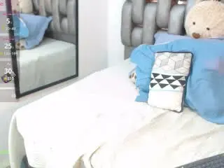 Xlovecam Watch Live Sex Cams of SaraMarks