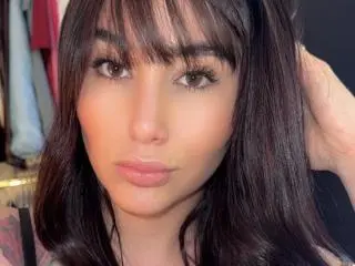 Xlovecam Free Live Porn of AgathaRuiz