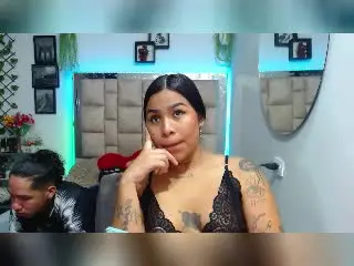 Xlovecam Free Porn Cam of MollyXDamiam